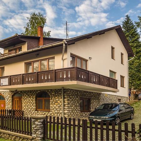 Villa Szilva Vendeghaz Szilvásvárad エクステリア 写真